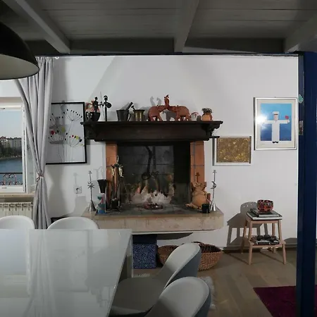 شقة Puntulina Seaview روفينج